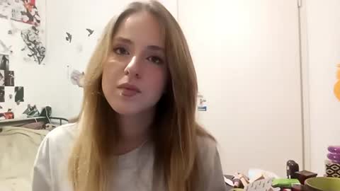 Snapshot of rosybreeze chatting on 12, 6, 2026 Anna online show from 12, 6, 2026