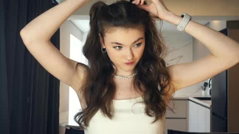 Marguerite  online show from 12, 5, 2026