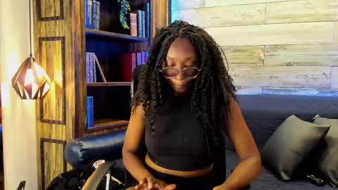 Snapshot of rouselux chatting on 23, 2, 2026 rouselux online show from 23, 2, 2026