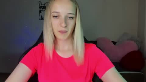 Snapshot of rousereed chatting on 4, 7, 2026 Rouse online show from 4, 7, 2026