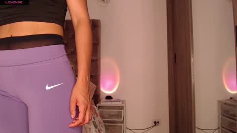 Rouss marie henao  online show from 13, 2, 2026