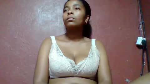 rovaelyah online show from 6, 2, 2026