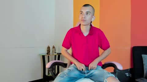 Rowan online show from 10, 4, 2026