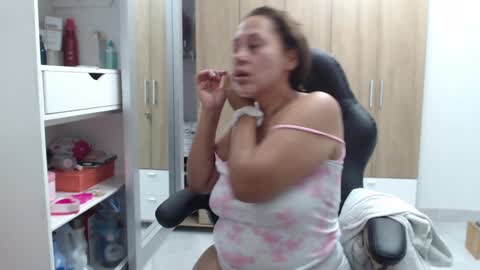 Roxana online show from 3, 2, 2025