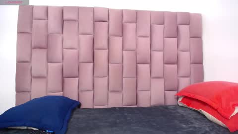 Snapshot of roxannehott chatting on 22, 10, 2025 ross brown online show from 22, 10, 2025