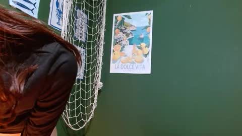 Snapshot of roxiehood chatting on 27, 9, 2025 Roxie online show from 27, 9, 2025