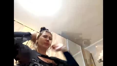 ROXOLANAA SEXY online show from 1, 4, 2026