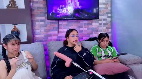 roxxie_fox online show from 2, 6, 2026