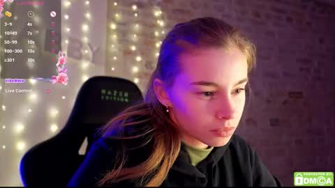 Snapshot of roxxxie_reid chatting on 7, 2, 2026 Roxieex ABBY online show from 7, 2, 2026