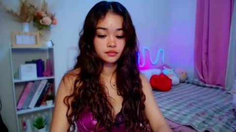 Snapshot of roxxy_blossom chatting on 20, 7, 2026 roxxy_blossom online show from 20, 7, 2026