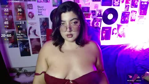 Snapshot of roxy_f_w chatting on 22, 5, 2026 Roxana online show from 22, 5, 2026