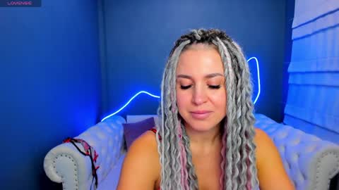 Roxy online show from 8, 4, 2026