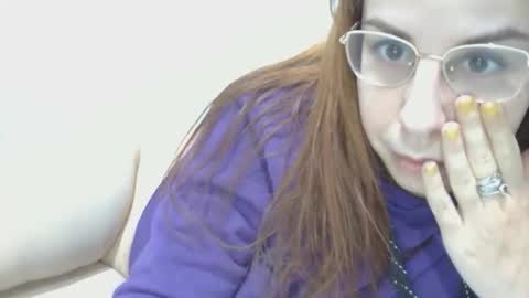 Snapshot of roxy_secrets chatting on 4, 10, 2025 roxy secrets online show from 4, 10, 2025