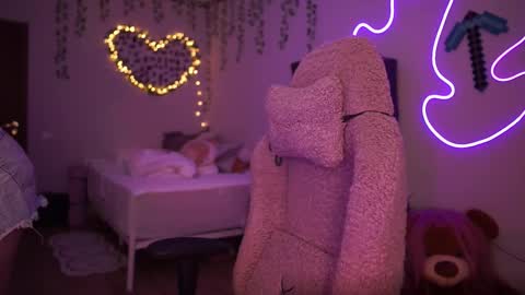 roxysuh online show from 3, 10, 2025