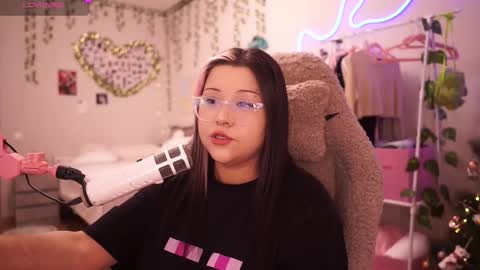 roxysuh online show from 5, 2, 2026