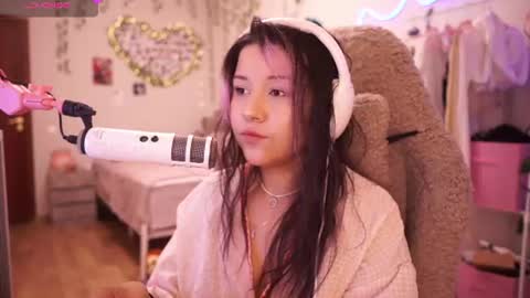 Snapshot of roxysuh chatting on 19, 7, 2026 roxysuh online show from 19, 7, 2026
