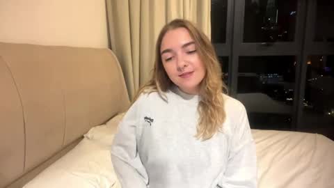 Roxy online show from 19, 5, 2026