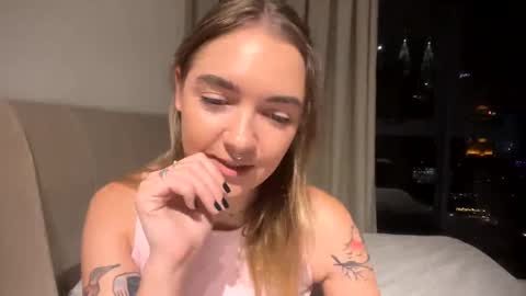Roxy online show from 24, 5, 2026