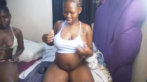 royal_charm online show from 5, 2, 2026