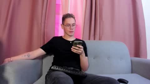 Snapshot of royal_fantasy2 chatting on 27, 9, 2025 Kairo  online show from 27, 9, 2025