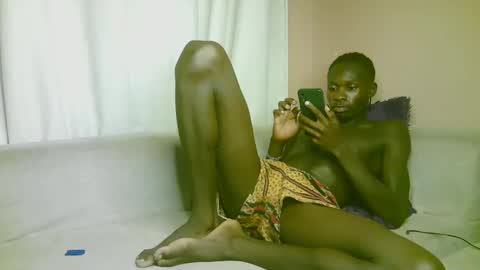 Snapshot of royalty254 chatting on 1, 5, 2026 royalty254 online show from 1, 5, 2026