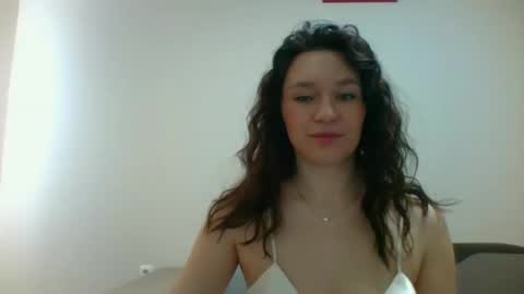 Snapshot of roza05x chatting on 16, 3, 2026 Roza05x online show from 16, 3, 2026