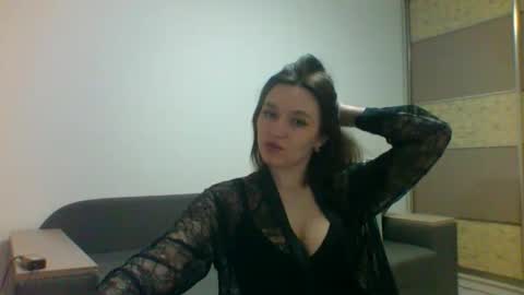 Snapshot of roza05x chatting on 8, 4, 2026 Roza05x online show from 8, 4, 2026