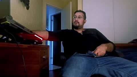 Snapshot of ruck_31 chatting on 3, 1, 2025  Ruck  online show from 3, 1, 2025