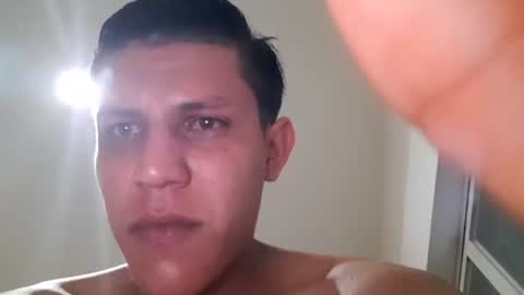 Snapshot of rugoxxx427859 chatting on 16, 10, 2025 rugoxxx427859 online show from 16, 10, 2025