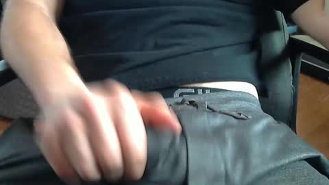 Snapshot of rumlover519 chatting on 11, 3, 2025 rumlover519 online show from 11, 3, 2025