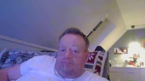 Snapshot of runepetter chatting on 28, 12, 2024 bignorwegian online show from 28, 12, 2024
