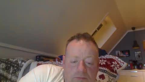 Snapshot of runepetter chatting on 27, 1, 2025 bignorwegian online show from 27, 1, 2025