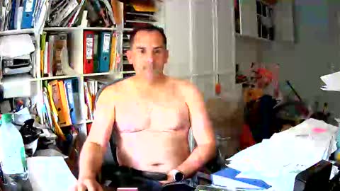 Snapshot of runner1978 chatting on 29, 5, 2026 runner1978 online show from 29, 5, 2026