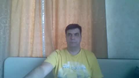 Snapshot of rusqadisx chatting on 23, 10, 2025 rusqadisx online show from 23, 10, 2025