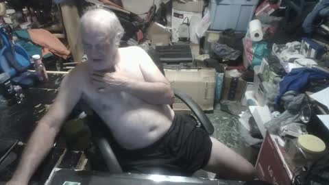 Snapshot of russtenail21 chatting on 11, 9, 2025 Russtenail21 online show from 11, 9, 2025