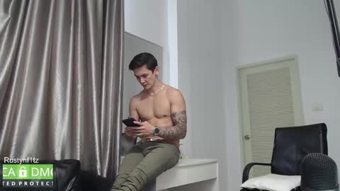 Snapshot of rustynf1tz chatting on 21, 2, 2025 MillionDollarGuy online show from 21, 2, 2025