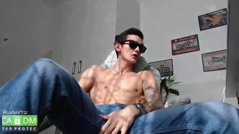 Snapshot of rustynf1tz chatting on 1, 10, 2025 MillionDollarGuy online show from 1, 10, 2025