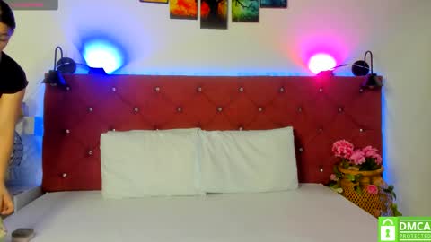 Ruth online show from 5, 12, 2025