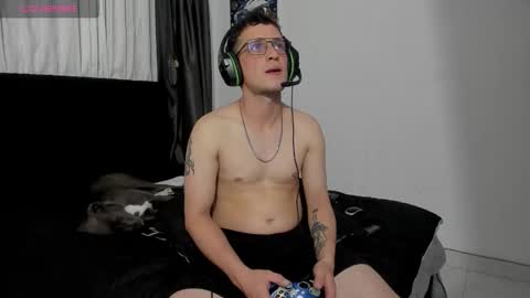 Ryan 15 online show from 8, 11, 2025