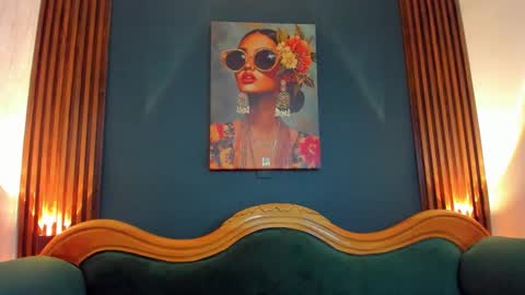 Ryan independent model online show from 9, 11, 2025