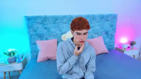 R Y A N   ON   F I R E online show from 4, 3, 2026