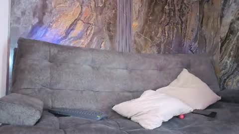 ryann_wolf online show from 1, 7, 2026