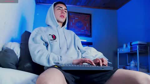 Ryannhill  online show from 14, 4, 2026