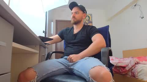 Snapshot of ryanstone_ chatting on 1, 5, 2026 Ryanstone online show from 1, 5, 2026