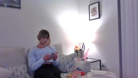 Rylie DeWhore online show from 31, 7, 2026