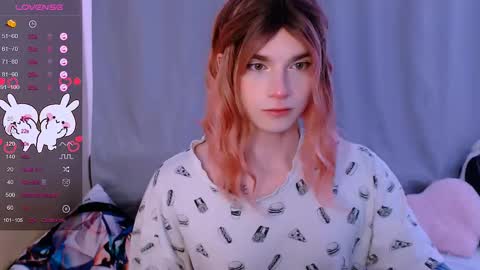  Alice  online show from 8, 3, 2025