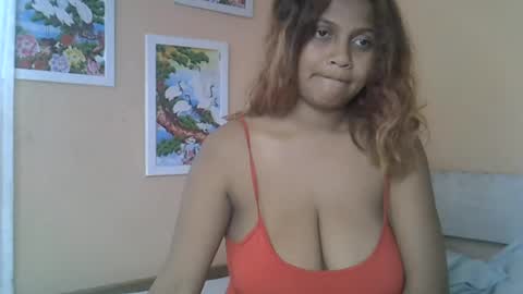 Snapshot of rywanna chatting on 10, 7, 2026 rywanna online show from 10, 7, 2026