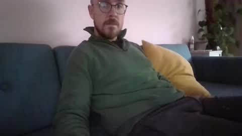 s_i_q online show from 23, 10, 2025