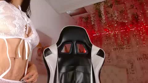 1 online show from 5, 3, 2026