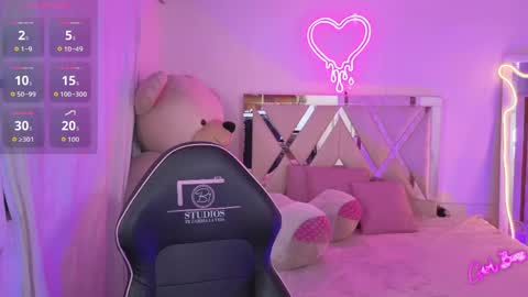 saaya_tay online show from 15, 4, 2026